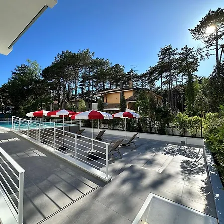 Apartament Near *